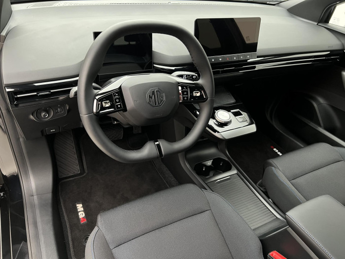 MG MG4 ELEGANCE 64kWh AUT Elegance