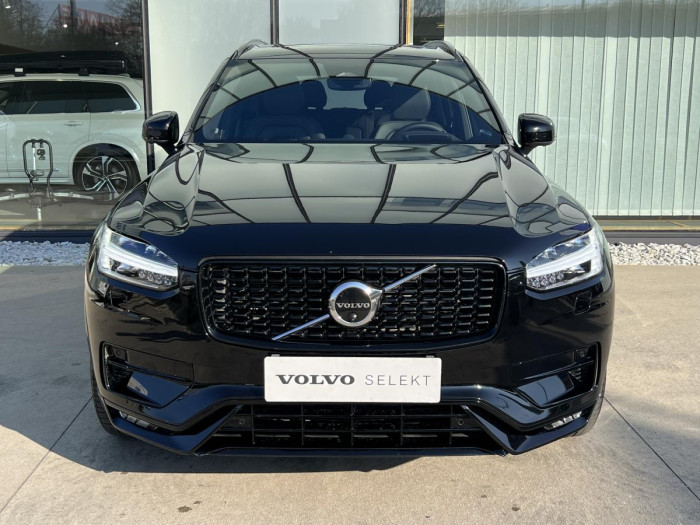 Volvo XC90 B5 AWD ULT. DARK REZERVACE