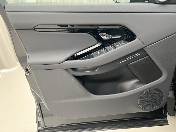 Land Rover Range Rover Evoque P250 DYNAMIC SE AWD Aut 2.0 Dynamic SE