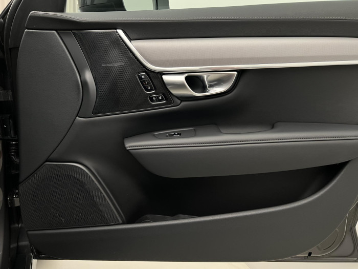 Volvo V90 CC B4 AWD PLUS AUT