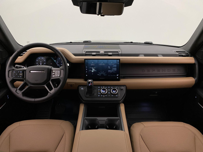 Land Rover Defender 110 D300 X-D HSE REZERVACE 3.0 d d