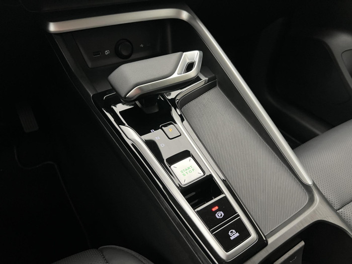 MG ZS 1.5 EXCLUSIVE HYBRID+ AUT CZ 1.5 Exclusive