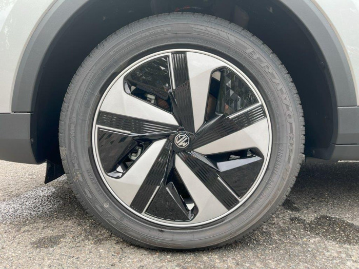 MG ZS EV EXCITE 70kWh REZERVACE!
