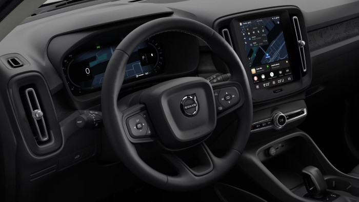 Volvo XC40 B3 AUT ESSENTIAL