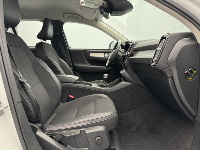 Volvo XC40 T3 MOMENTUM 1.maj. 1.5 Momentum