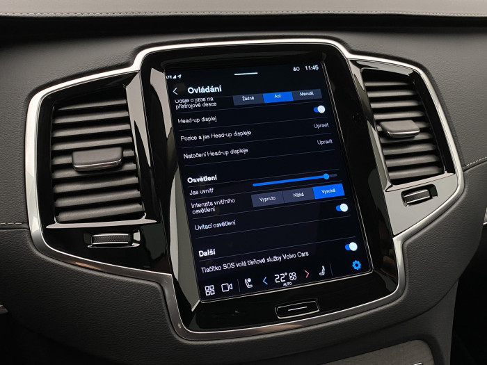 Volvo XC90 T8 AWD ULTRA DARK AUT CZ 7m