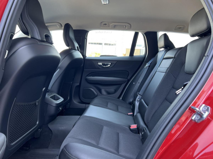Volvo V60 T4 MOMENTUM POLESTAR Aut 2.0 Momentum