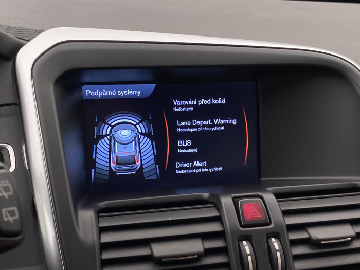 Volvo XC60 D5 AWD SUMMUM AUT CZ 2.4 d Summum