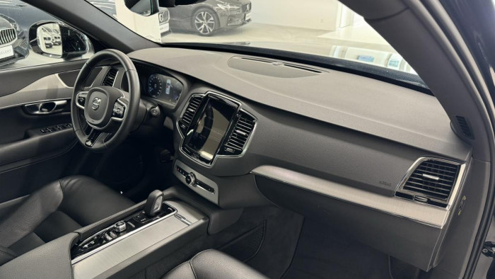 Volvo XC90 B5 AWD MOMENTUM AUT 2.0 Momentum