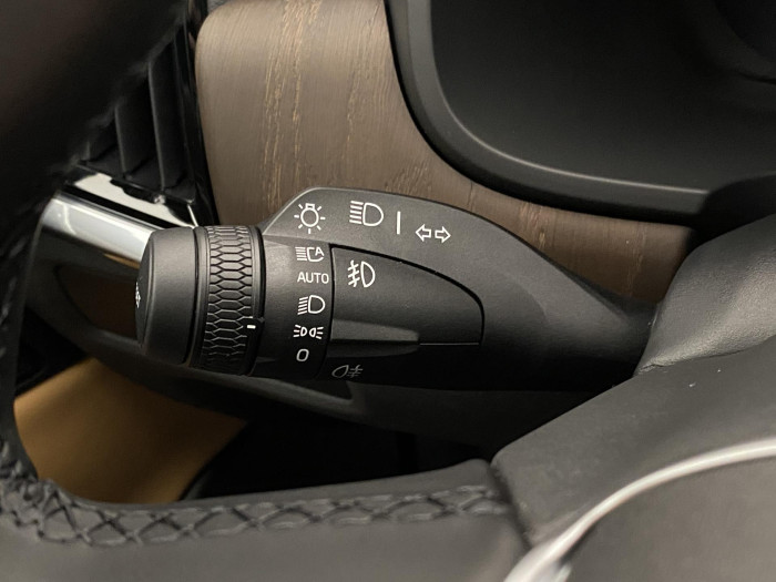 Volvo V90 T8 AWD Plug-in BRIGHT ULTRA