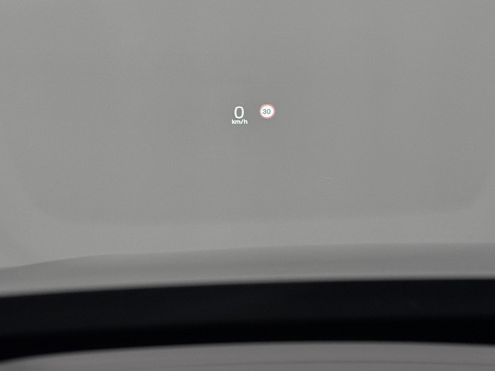 Volvo XC90 B5 AWD R-DESIGN REZERVACE