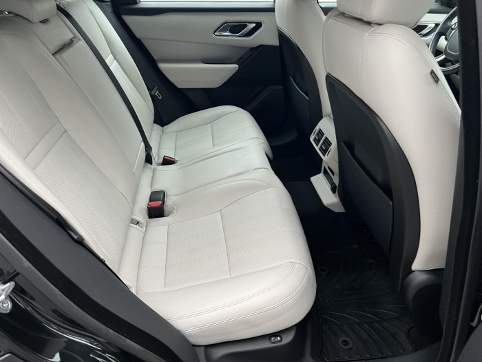 Land Rover Range Rover Velar D240 R-DYNAMIC S AWD AUT CZ 2.0 d Dynamic