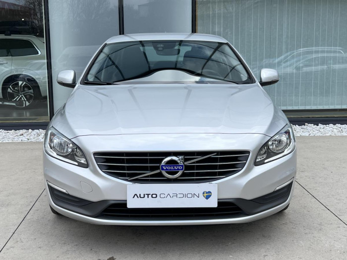 Volvo S60 D4 MOMENTUM 1.maj. 2.0 d Momentum
