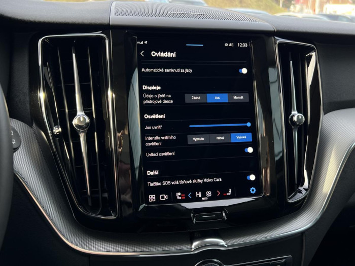 Volvo XC60 B4 AWD BRIGHT PLUS REZERVACE