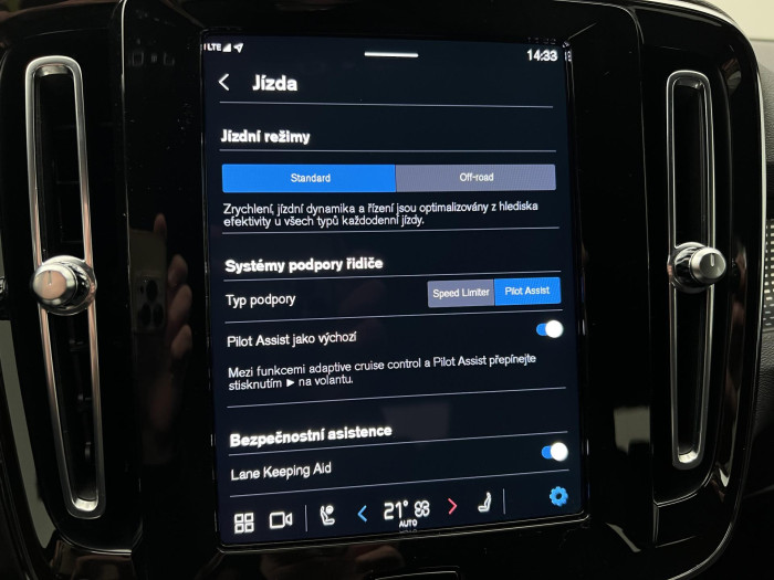 Volvo XC40 RECHARGE TWIN MOTOR PLUS