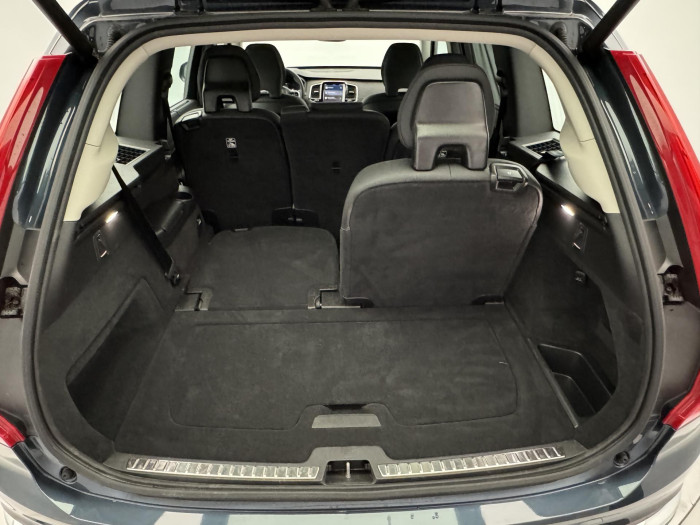 Volvo XC90 B5 AWD PLUS BRIGHT 1.maj CZ
