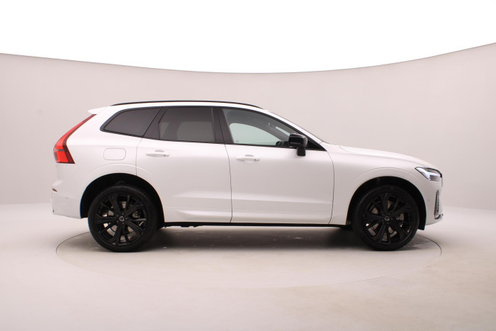 Volvo XC60 B5 AWD AUT PLUS BLACK EDITION
