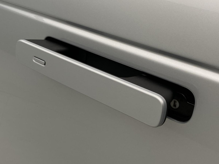 Land Rover Range Rover Velar D300 SE AWD AUT REZERVACE 3.0 d SE