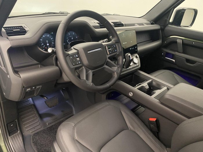 Land Rover Defender 110 D350 X-DYNAMIC HSE AWD AUT 3.0 d Dynamic