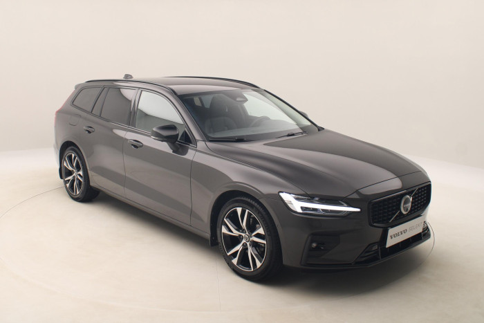 Volvo V60 B4 DARK PLUS AUT 1.maj