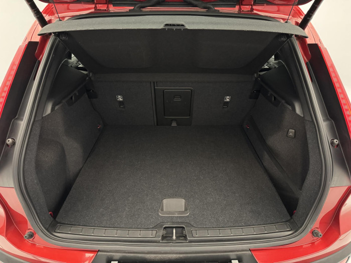 Volvo XC40 T4 MOMENTUM PRO AUT CZ 2.0 Momentum