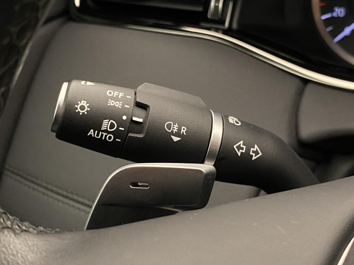 Land Rover Range Rover Evoque D200 SE AWD REZERVACE 2.0 d SE