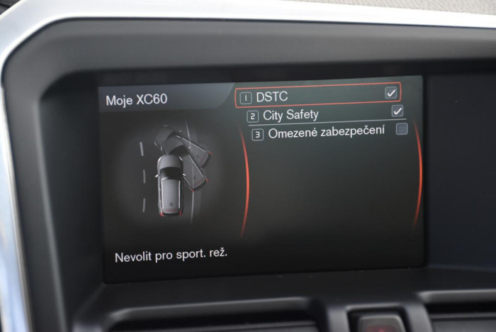 Volvo XC60 D5 AWD SUMMUM REZERVACE 2.4 d Summum
