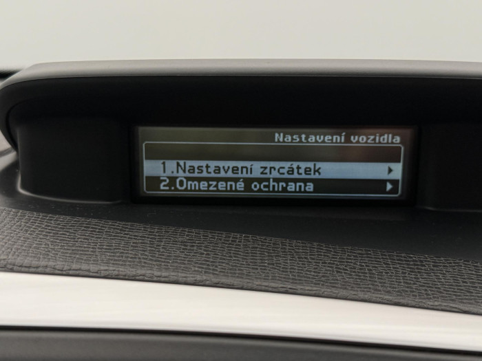 Volvo XC60 SUMMUM AUT CZ 1.maj 2.4 Summum