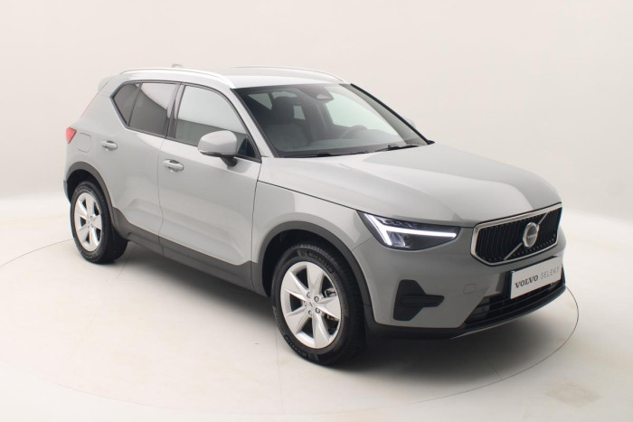 Volvo XC40 B4 PLUS AUT CZ 1.maj. 2.0 Plus
