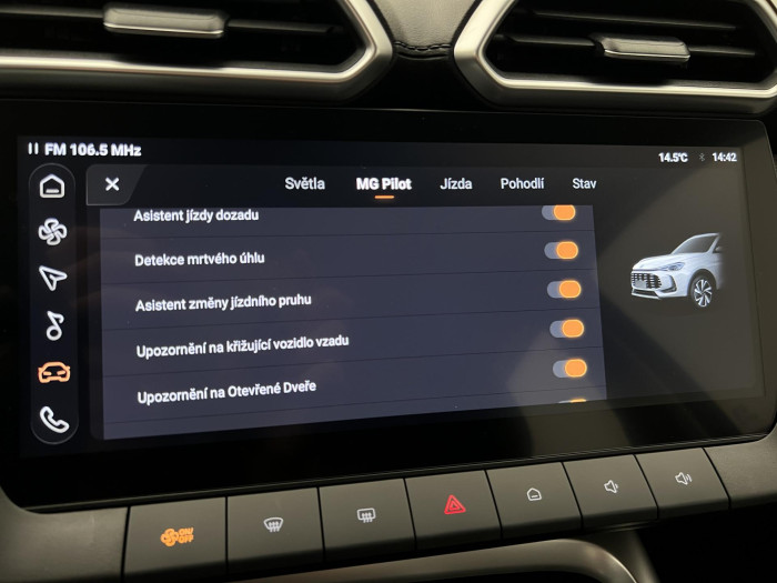 MG ZS 1.5 EMOTION HYBRID+ AUT CZ