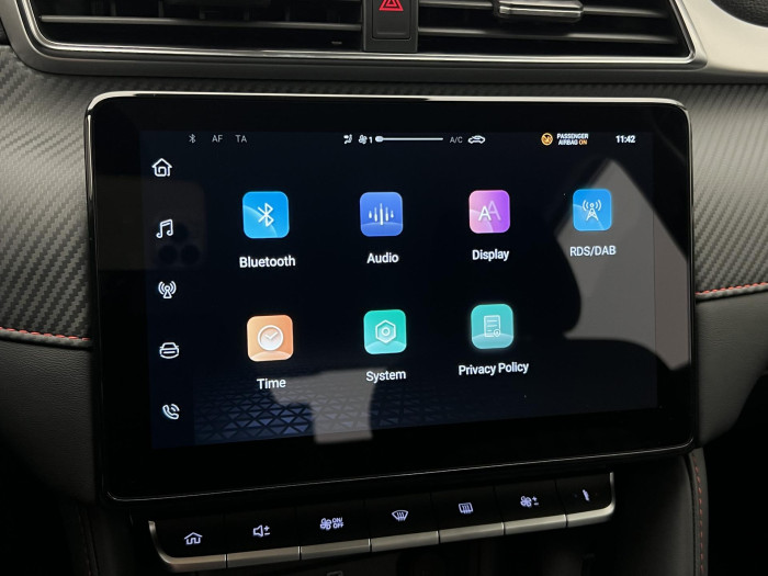 MG ZS 1.5 ESSENTIAL PLUS