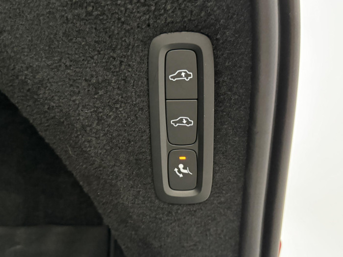 Volvo XC90 T8 AWD RECHARGE INSCRIPTION 7M