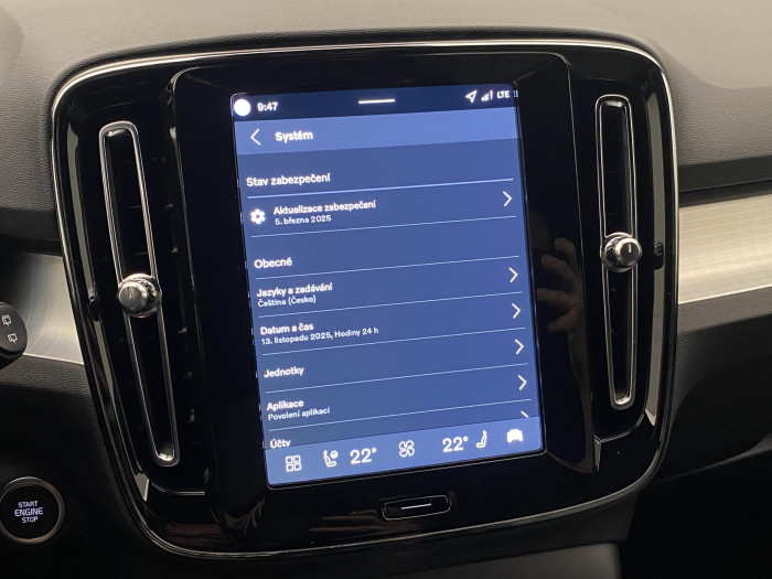 Volvo XC40 B3 AUT DARK PLUS