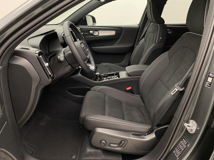 Volvo XC40 B4 AUT DARK PLUS