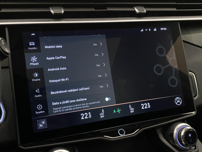 Lynk & Co 01 PHEV DCT AUT 1.maj. REZERVACE