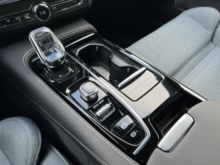 Volvo V90 T8 AWD INSCRIPTION RECHARGE