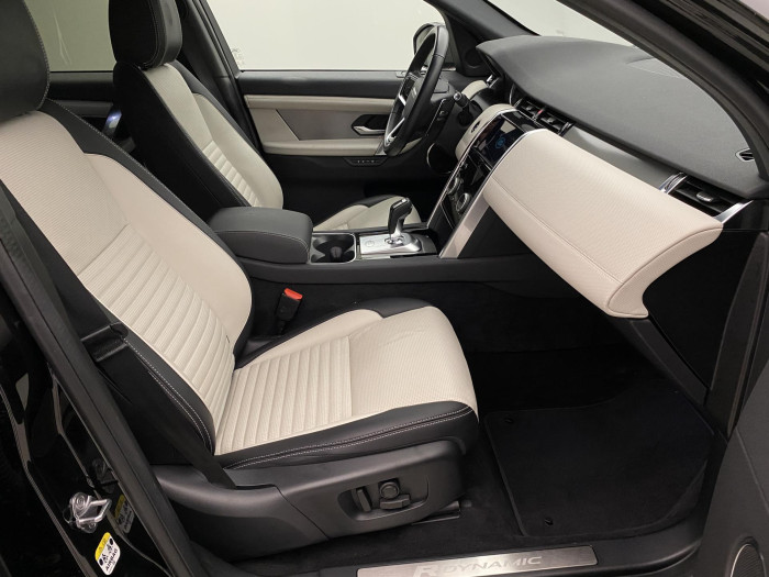 Land Rover Discovery Sport D200 AWD R-DYNAMIC REZERVACE 2.0 d Dynamic