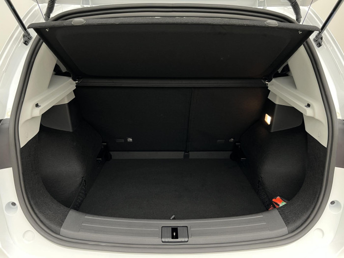 MG ZS 1.5 ESSENTIAL PLUS CZ 1.maj.