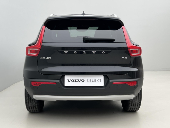 Volvo XC40 T3 MOMENTUM 1.maj. 1.5 Momentum