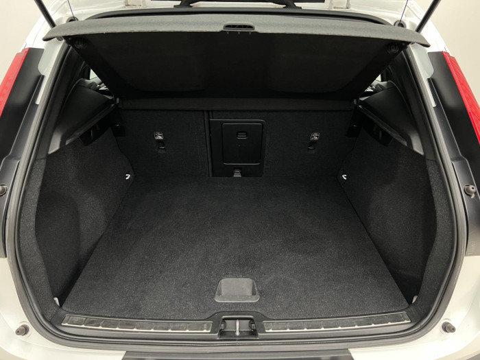 Volvo XC40 D3 AWD MOMENTUM AUT 2.0 d Momentum