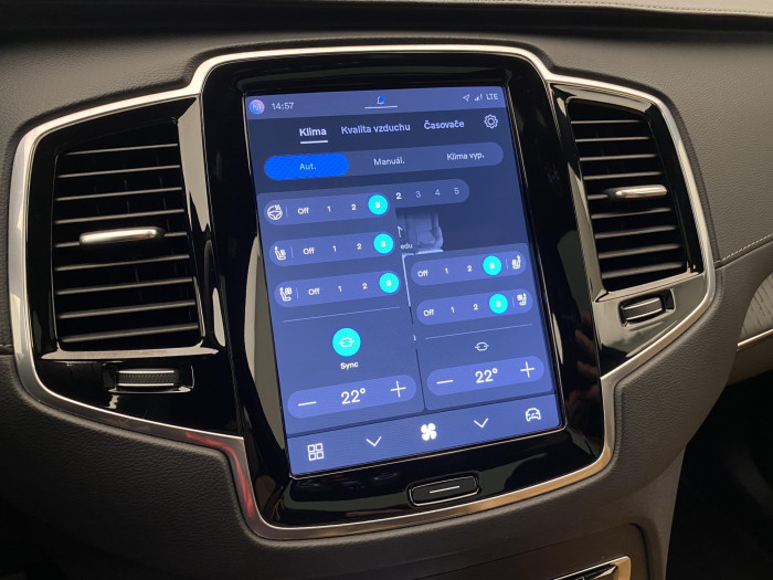 Volvo XC90 B5 AWD BRIGHT ULTRA CZ 7m