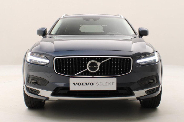 Volvo V90 CC D4 AWD ADVANCED REZERVACE 2.0 d CC CC