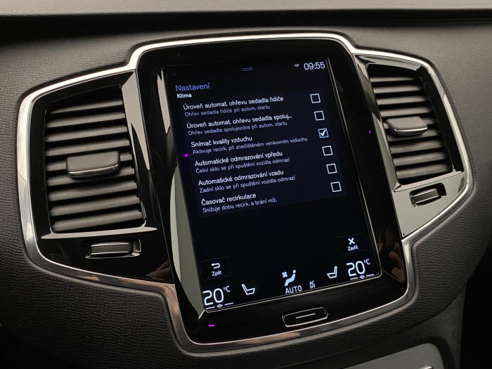 Volvo XC90 D5 AWD MOMENTUM REZERVACE 2.0 d Momentum