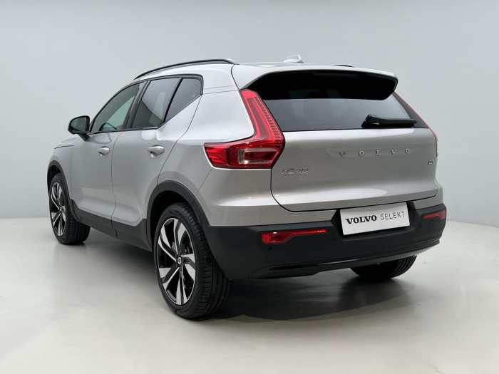 Volvo XC40 B3 ULTRA DARK AUT CZ 1.maj.