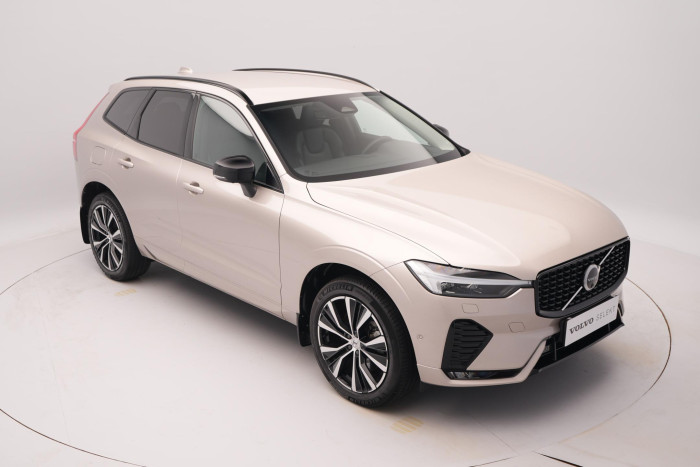 Volvo XC60 B4 AWD PLUS DARK AUT 1. maj