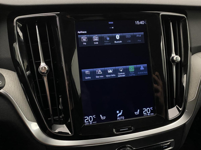 Volvo V60 CC B4 AWD ADVANCED REZERVACE 2.0 CC CC
