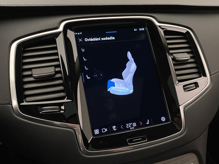 Volvo XC90 B5 AWD ULTRA BRIGHT 1.maj 7m