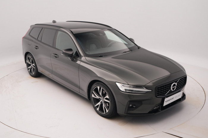 Volvo V60 B4 R-DESIGN AUT REZERVACE