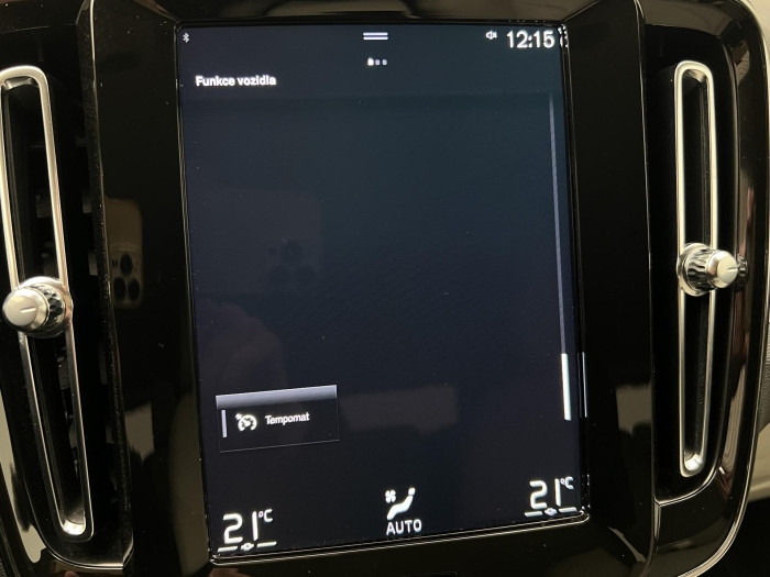 Volvo XC40 T3 INSCRIPTION 1.maj.