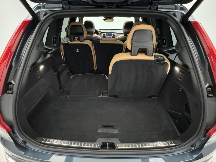 Volvo XC90 B5 AWD ULTIMATE BRIGHT 1.maj.